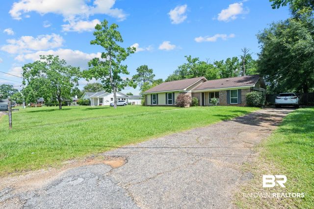 8280 Milton Road, Mobile, AL 36695