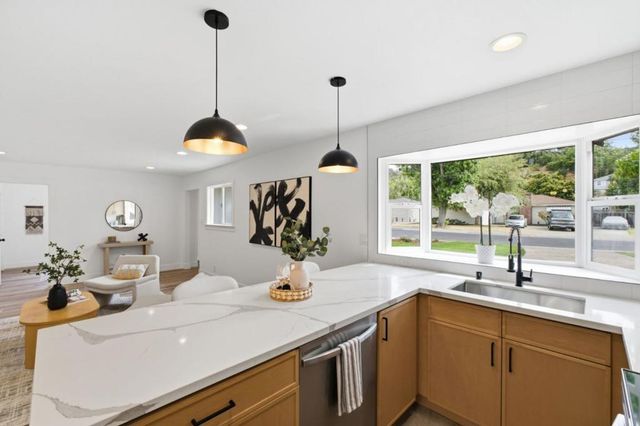 444 Amaral Circle, Pleasanton, CA 94566