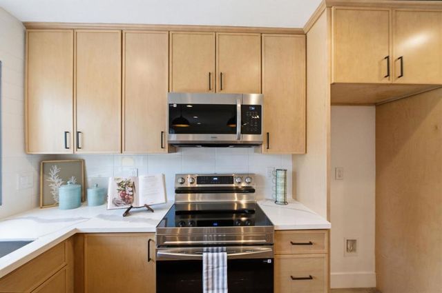 444 Amaral Circle, Pleasanton, CA 94566