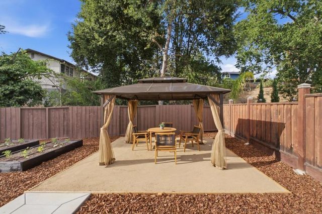 444 Amaral Circle, Pleasanton, CA 94566