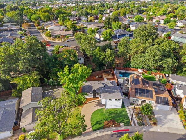 444 Amaral Circle, Pleasanton, CA 94566