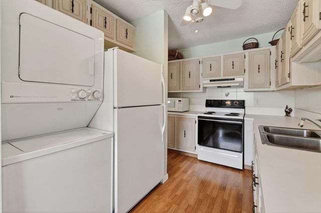 13837 Via Flora E, Delray Beach, FL 33484