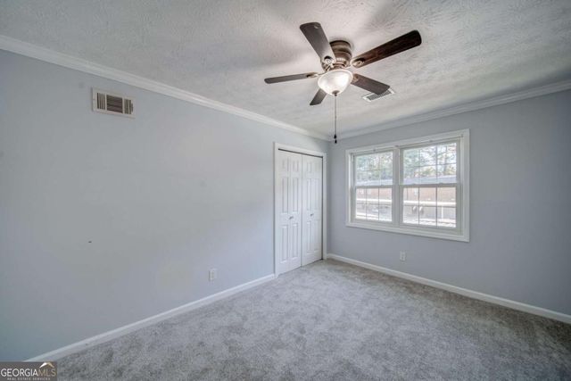 280 Winding River Road B, Atlanta, GA 30350