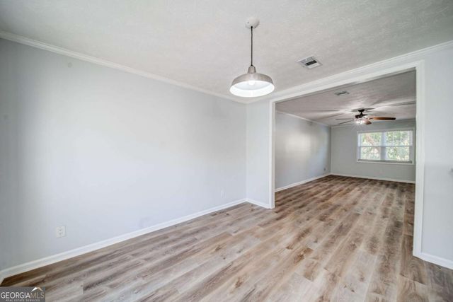 280 Winding River Road B, Atlanta, GA 30350
