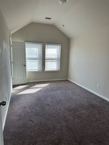 912 Foxtail Drive, Mansfield, TX 76063