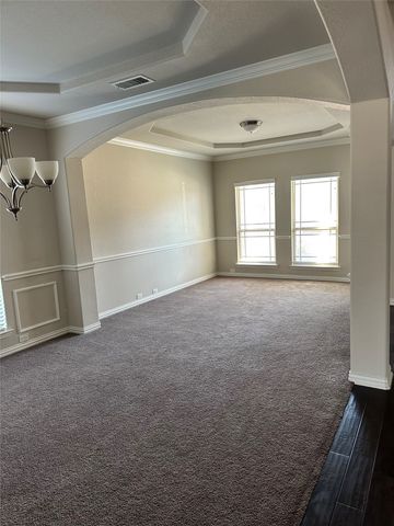 912 Foxtail Drive, Mansfield, TX 76063