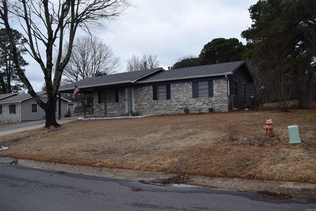 1702 Glenda Lane, Benton, AR 72015