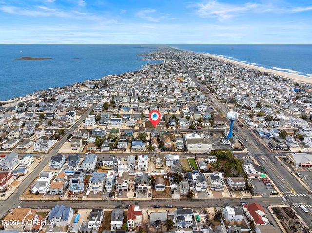 24 W New Jersey Avenue, Long Beach Twp, NJ 08008