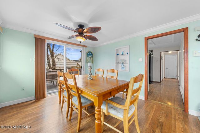 24 W New Jersey Avenue, Long Beach Twp, NJ 08008