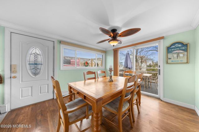 24 W New Jersey Avenue, Long Beach Twp, NJ 08008