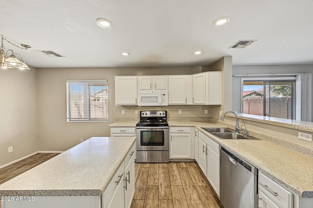 8528 W RILEY Road, Tolleson, AZ 85353