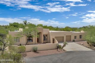 9060 E Indian Bend Road, Tucson, AZ 85749