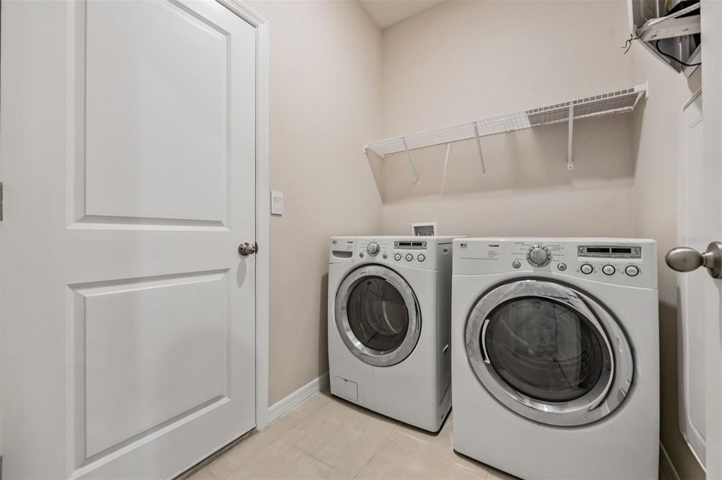 Image 32 of property listing at 10653 TALLY FAWN LOOP, San Antonio, FL 33576