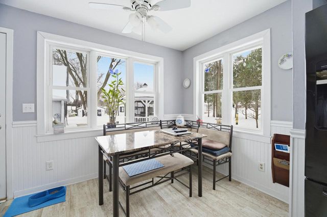 1925 Park AVENUE, New Holstein, WI 53061