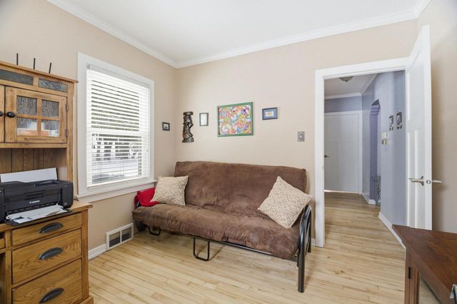 1925 Park AVENUE, New Holstein, WI 53061