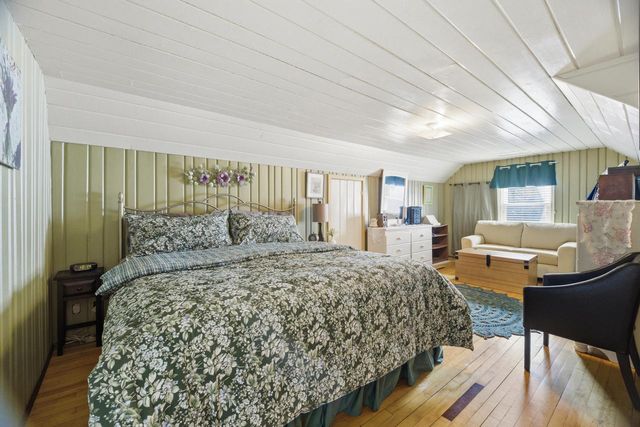 1925 Park AVENUE, New Holstein, WI 53061