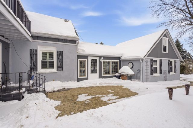 1925 Park AVENUE, New Holstein, WI 53061