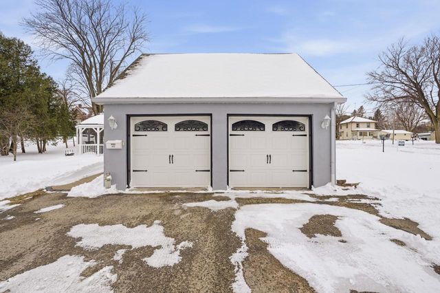 1925 Park AVENUE, New Holstein, WI 53061