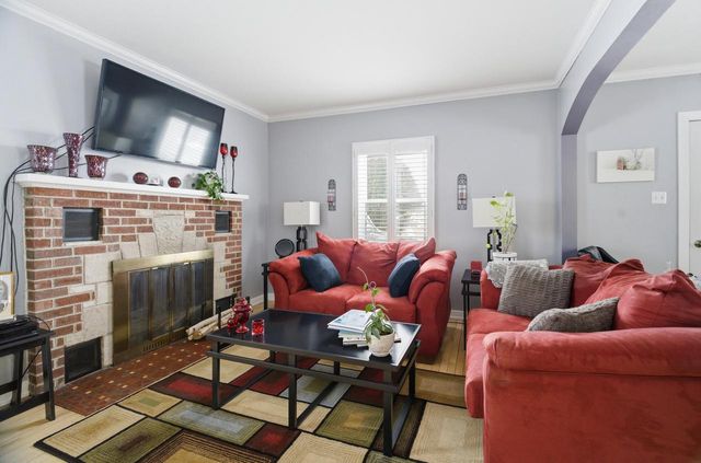 1925 Park AVENUE, New Holstein, WI 53061