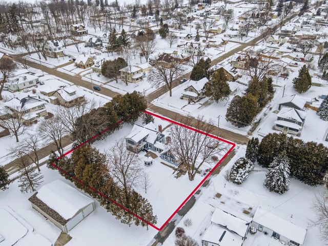 1925 Park AVENUE, New Holstein, WI 53061