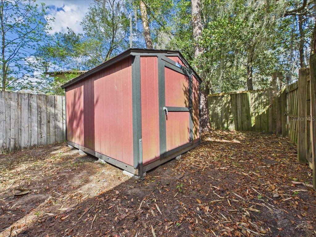 Image 23 of property listing at 3314 NW 45TH AVENUE, Gainesville, FL 32605