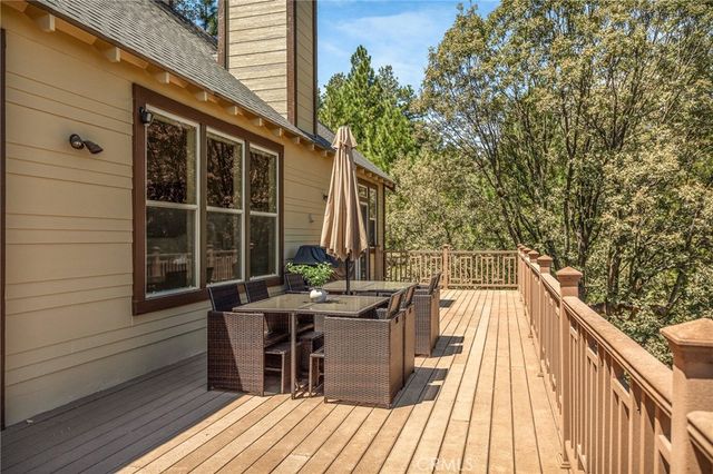 27920 Matterhorn, Lake Arrowhead, CA 92352