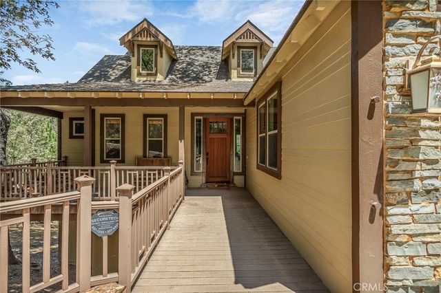 27920 Matterhorn, Lake Arrowhead, CA 92352