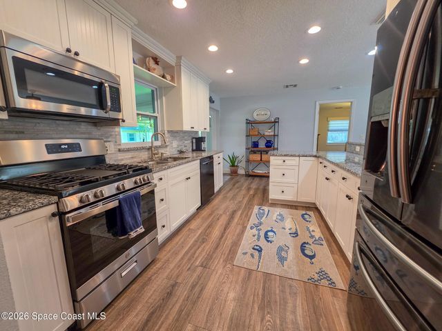 821 Hanover Court, Rockledge, FL 32955