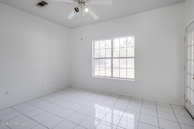 5551 Carter Road, Ocean Springs, MS 39564