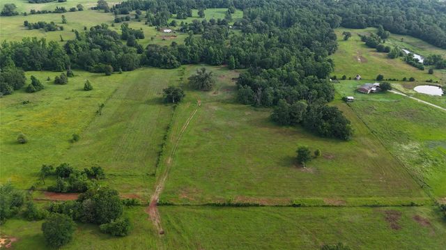 783 Fm 977 E, Leona, TX 75850