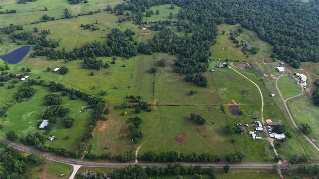 783 Fm 977 E, Leona, TX 75850
