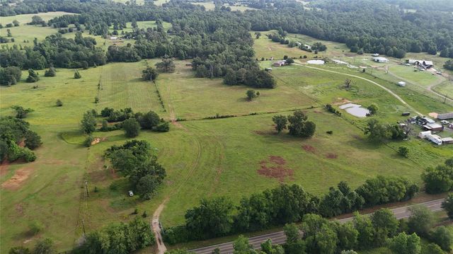 783 Fm 977 E, Leona, TX 75850