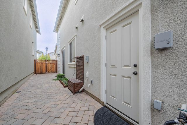 18831 Sedgwick Lane, Marina, CA 93933