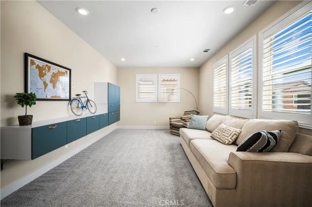 64 turnstone, Irvine, CA 92618