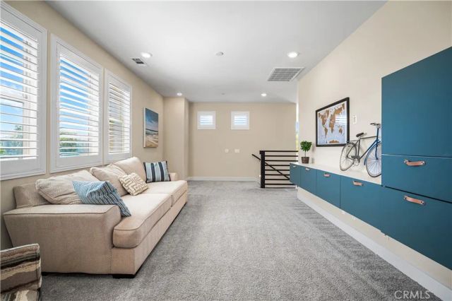 64 turnstone, Irvine, CA 92618