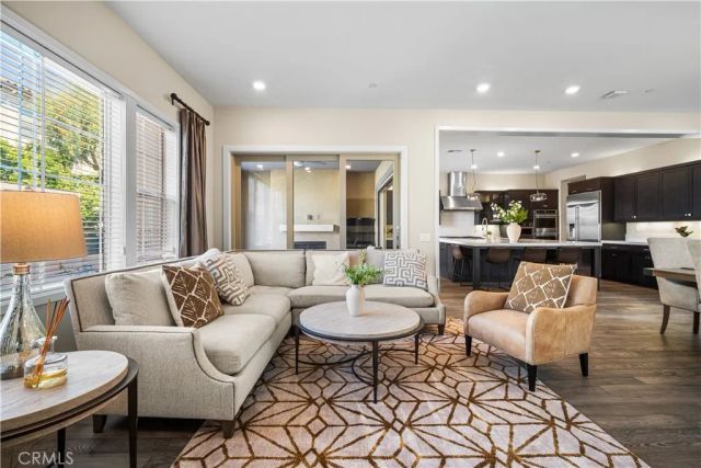 64 turnstone, Irvine, CA 92618
