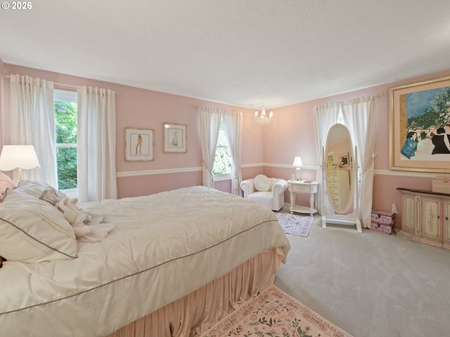 4081 ORCHARD Way, Lake Oswego, OR 97035