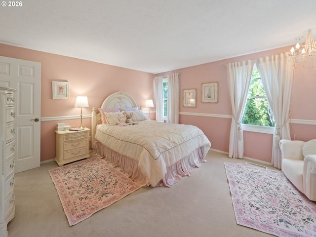 4081 ORCHARD Way, Lake Oswego, OR 97035
