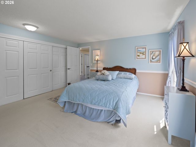 4081 ORCHARD Way, Lake Oswego, OR 97035