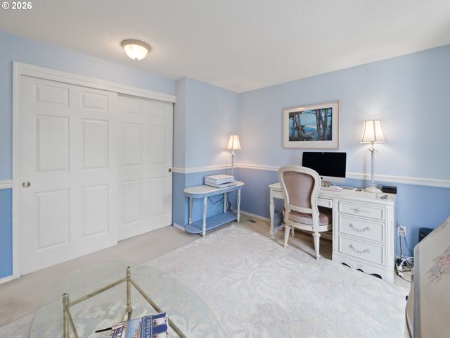 4081 ORCHARD Way, Lake Oswego, OR 97035