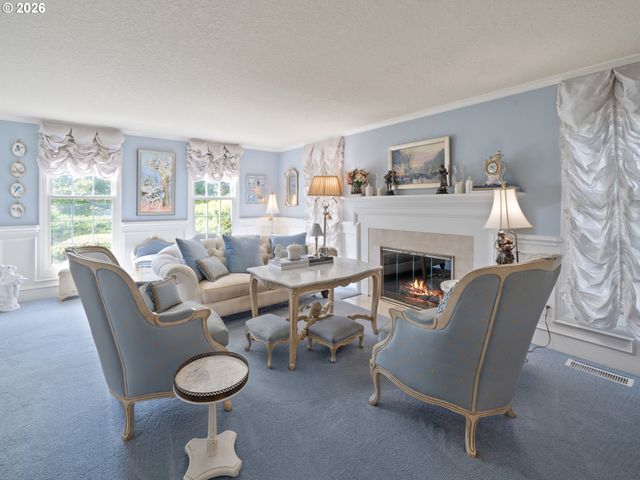 4081 ORCHARD Way, Lake Oswego, OR 97035