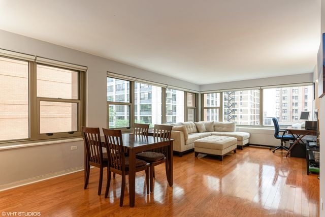 247 E CHESTNUT Street 404, Chicago, IL 60611
