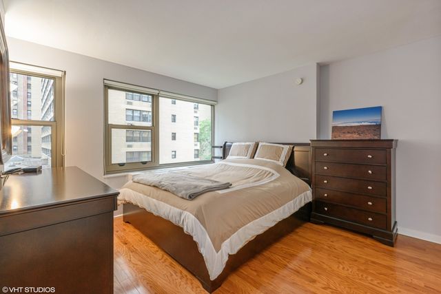 247 E CHESTNUT Street 404, Chicago, IL 60611