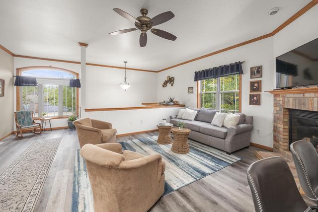 1300 Oak Tree COURT, Slinger, WI 53086