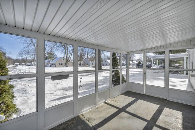 845 Exeter Road, Columbus, OH 43213