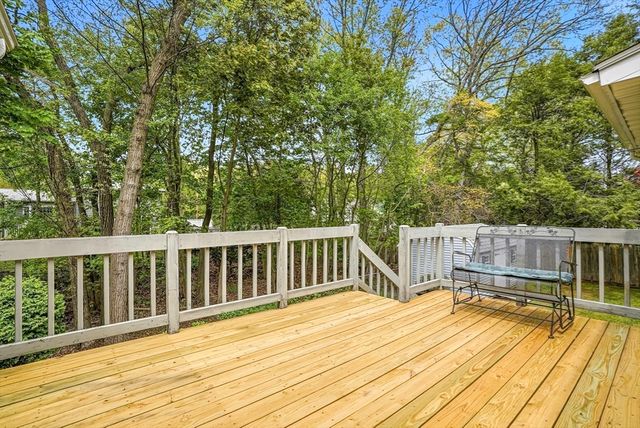 56 Yarmouth Rd, Norwood, MA 02062
