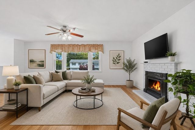 56 Yarmouth Rd, Norwood, MA 02062