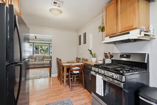 20550 Foothill Dr, Monte Rio, CA 95462