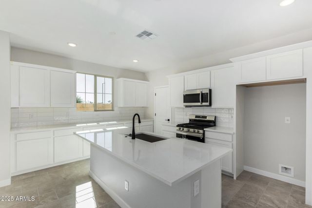 15611 S 180TH Lane, Goodyear, AZ 85338