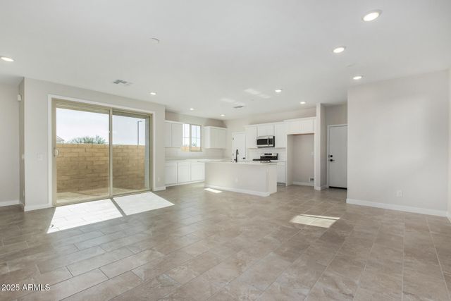 15611 S 180TH Lane, Goodyear, AZ 85338